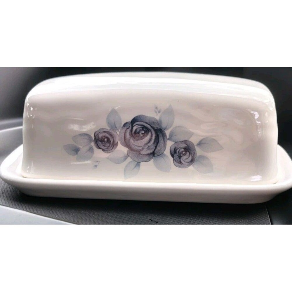 Pfaltzgraff Glossy Butter Dish/W Lid Ceramic Blue Floral EC